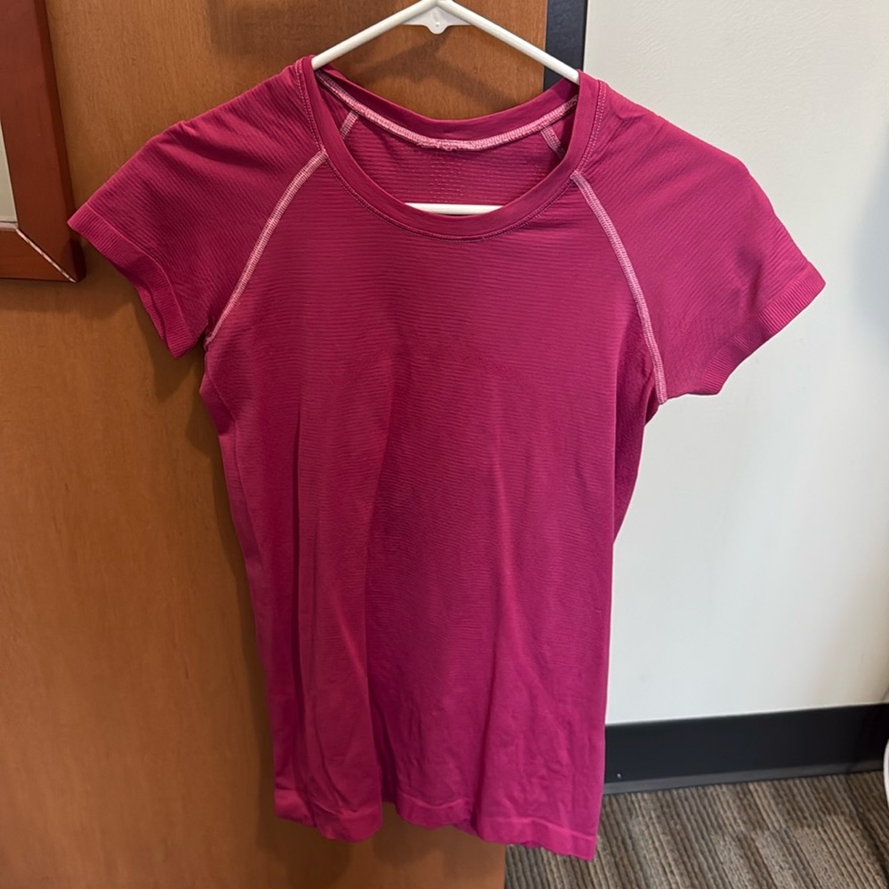 *DYED* Lulu swiftly tech shirt